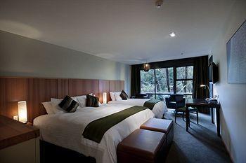 Legacy Te Waonui 5*