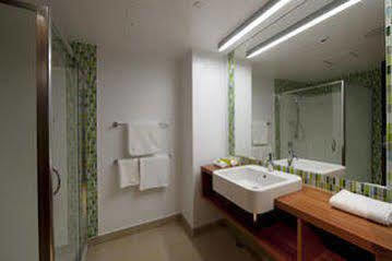 Legacy Te Waonui Hotel 5*